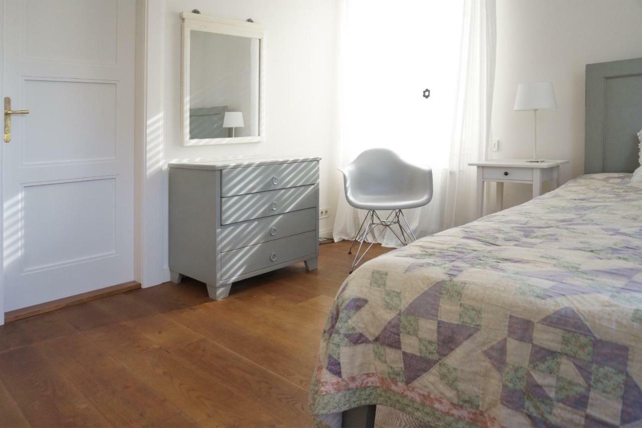 Embassy Row Bnb Zagreb Buitenkant foto